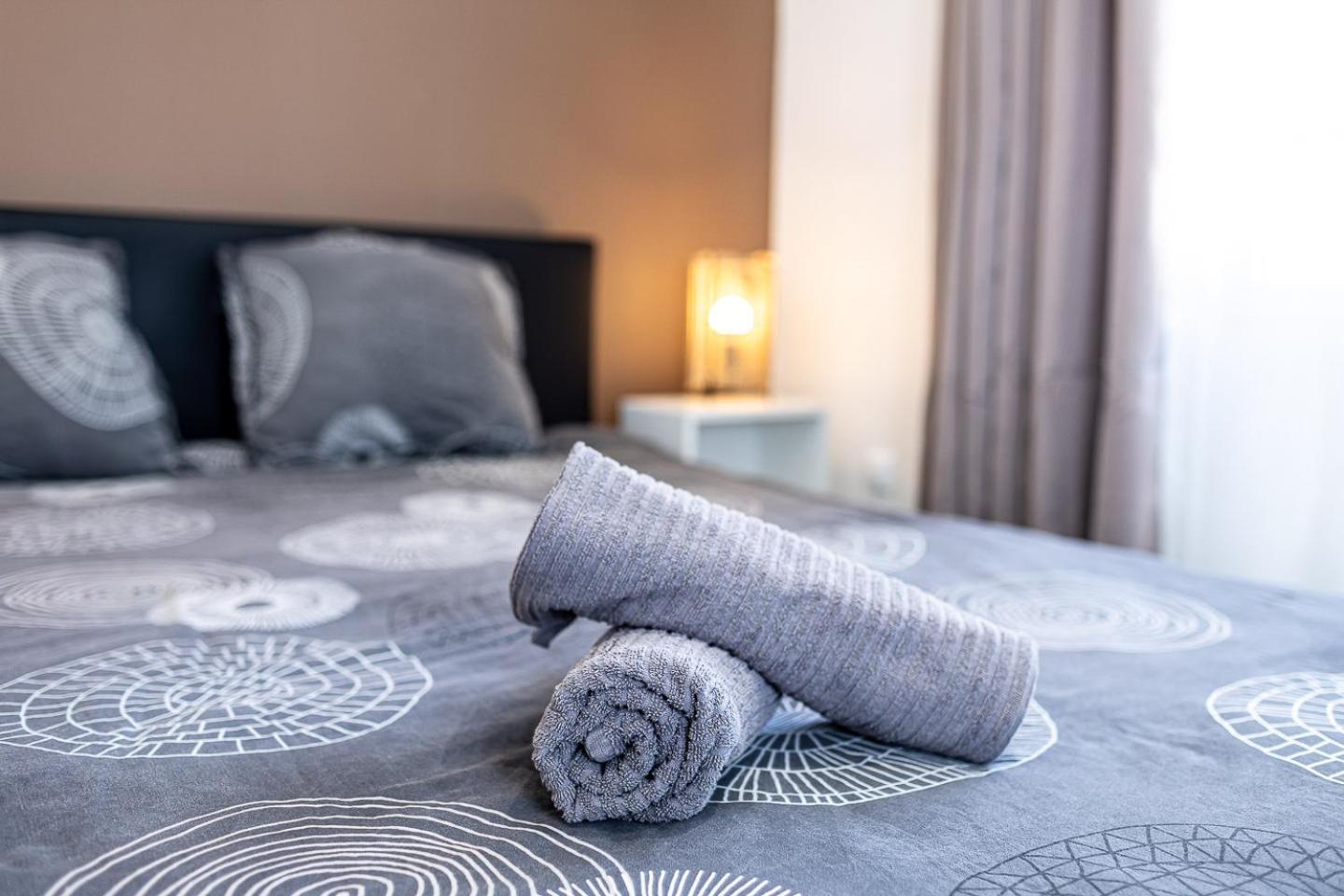 Appartamento Le Cosy Melun Esterno foto