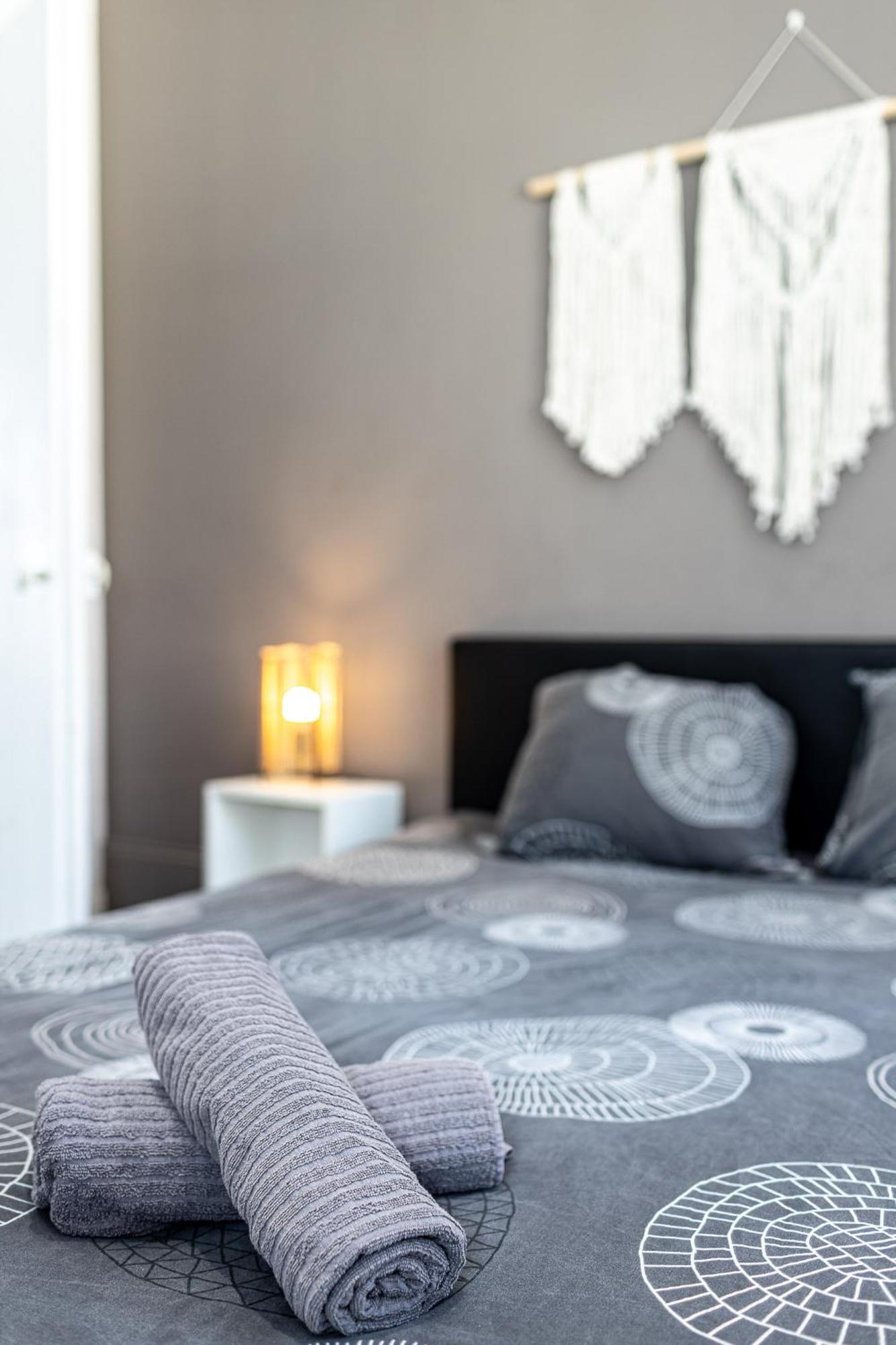Appartamento Le Cosy Melun Esterno foto